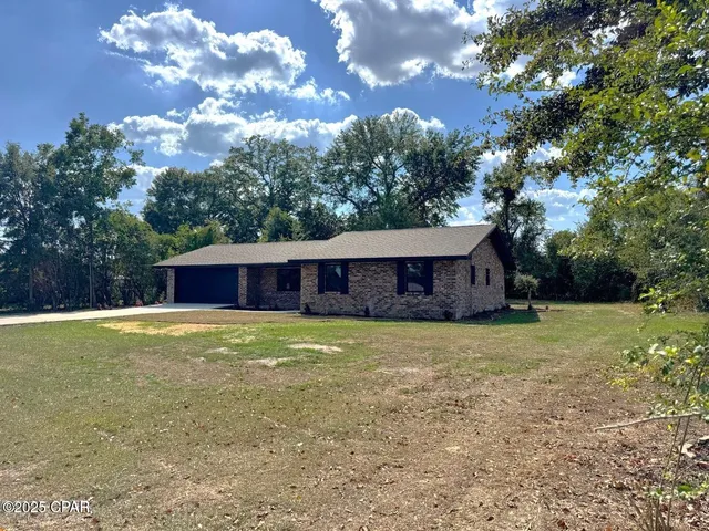 $265,000 | 2933 Wildwood Circle, Marianna, FL 32448