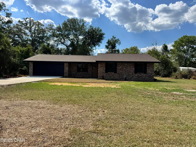 $265,000 | 2933 Wildwood Circle, Marianna, FL 32448