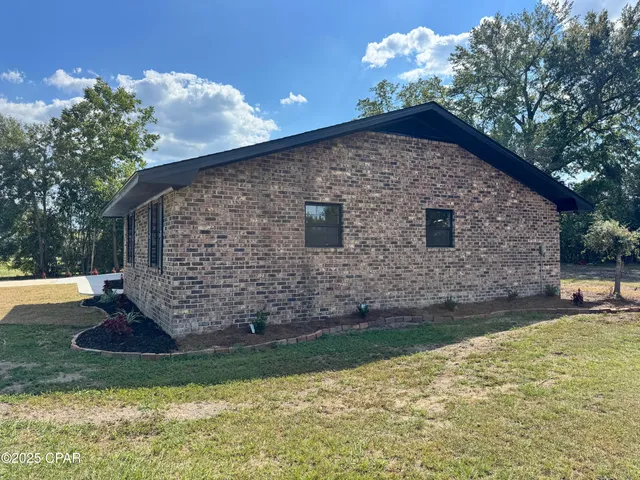 $265,000 | 2933 Wildwood Circle, Marianna, FL 32448