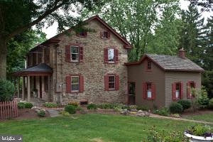 340 Anchor Road Elizabethtown, PA 17022 - Photo 1 of 16
