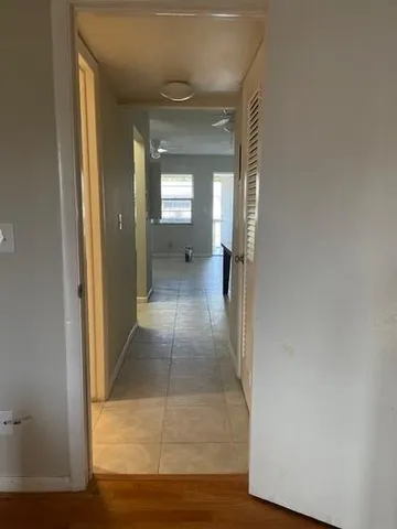 $1,250 | 37 Kingswood B, Unit 37, West Palm Beach, FL 33417