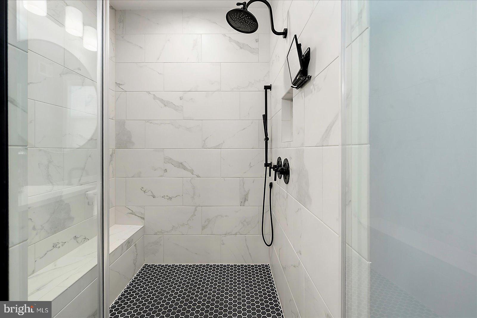 19218 American Holly Road Rehoboth Beach, DE 19971 - Photo 39 of 107 1st Floor Primary Bath