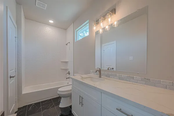 $1,995 | 2414 Sam Wilson Street, Houston, TX 77020