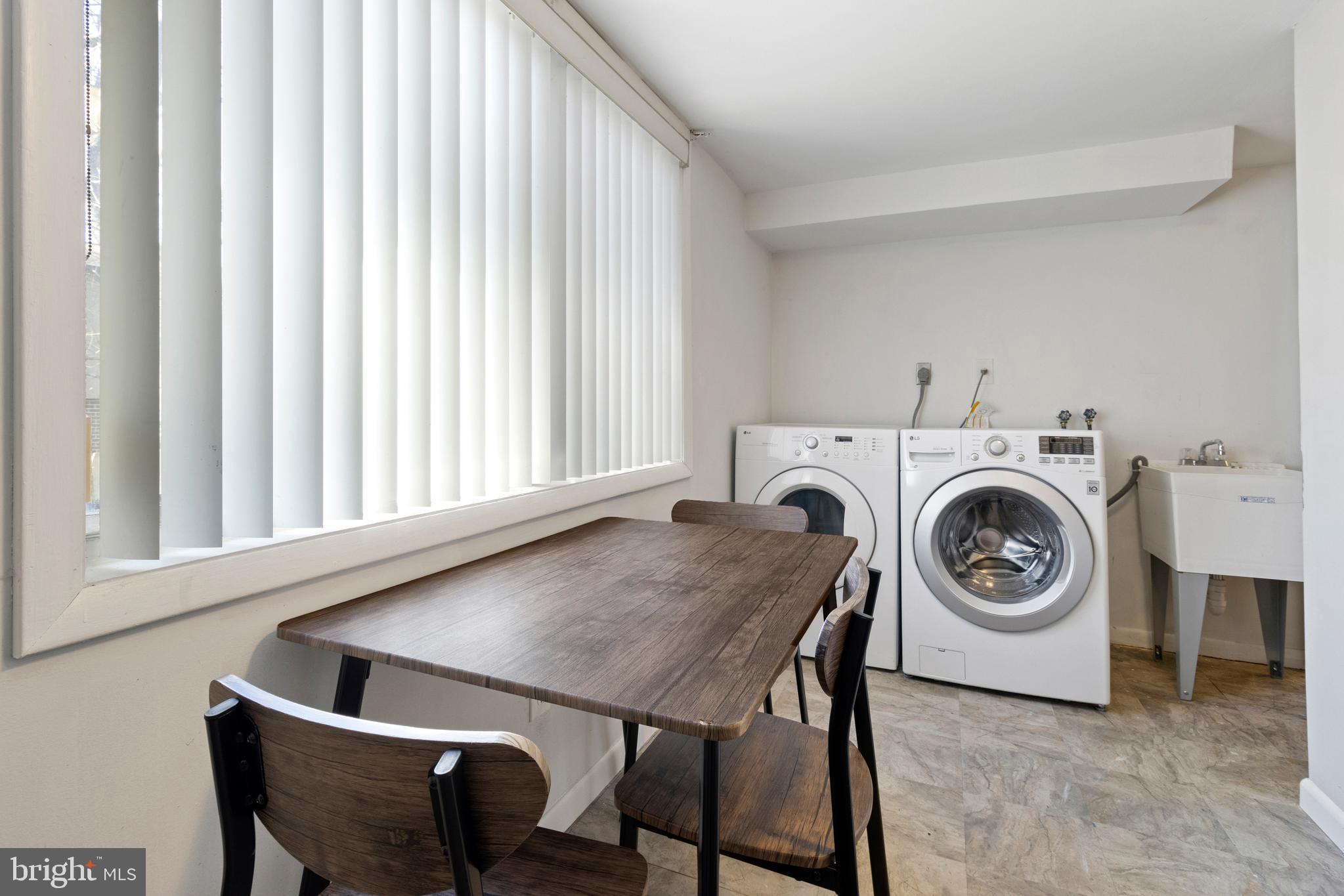 7516 Arden Road Cabin John, MD 20818 - Photo 18 of 41