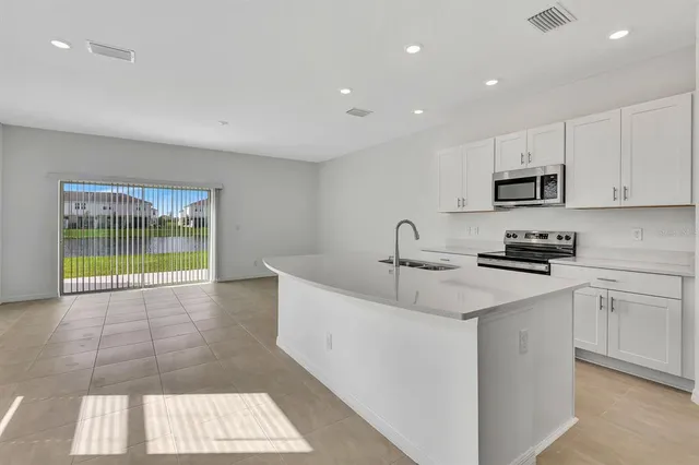 $2,350 | 16556 Bergamo Place, Lakewood Ranch, FL 34211