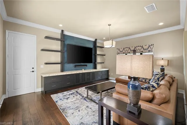 $1,850,000 | 4450 Caldera Circle, Naples, FL 34119