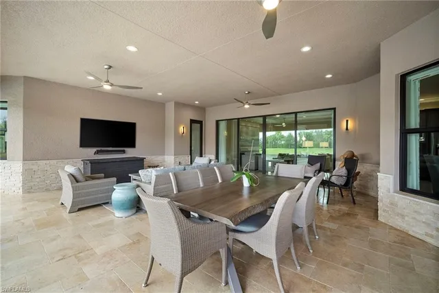 $1,850,000 | 4450 Caldera Circle, Naples, FL 34119