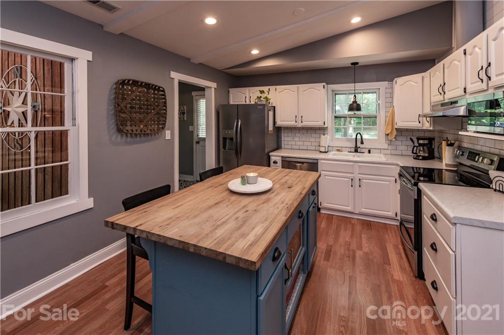 511 Morning Dale Road Matthews, NC 28105 - Photo 16 of 34 Gallery Image 16