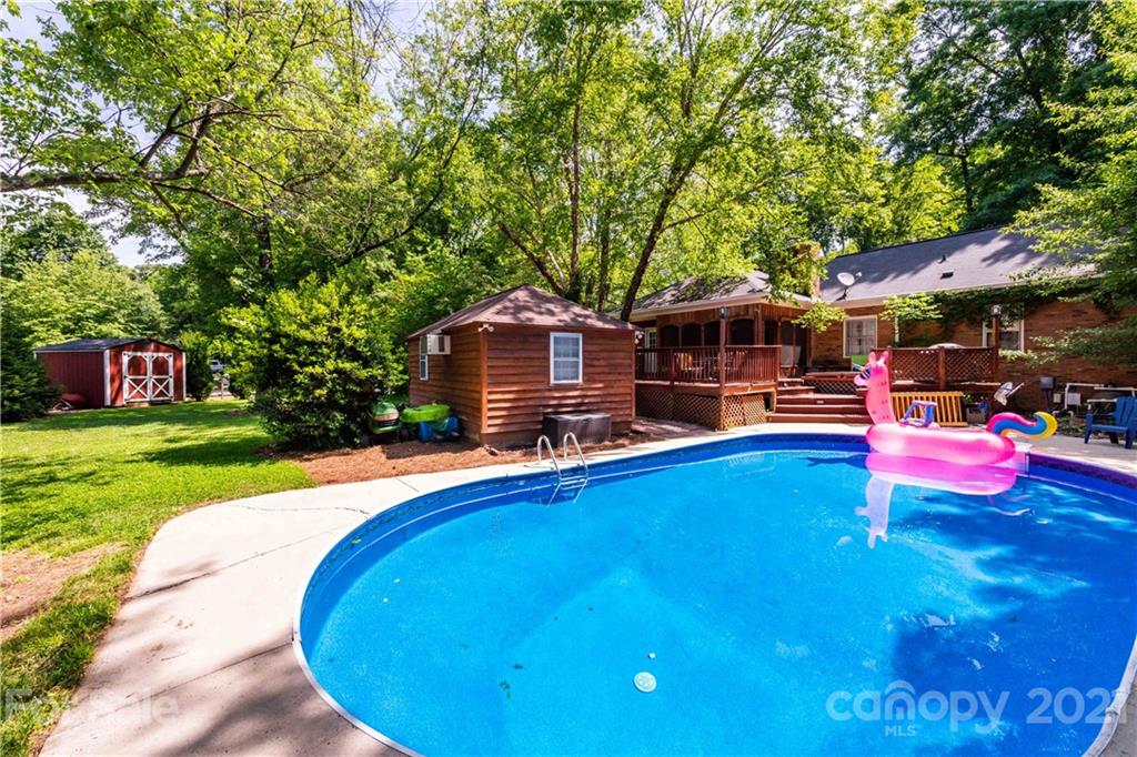 511 Morning Dale Road Matthews, NC 28105 - Photo 6 of 34 Gallery Image 6