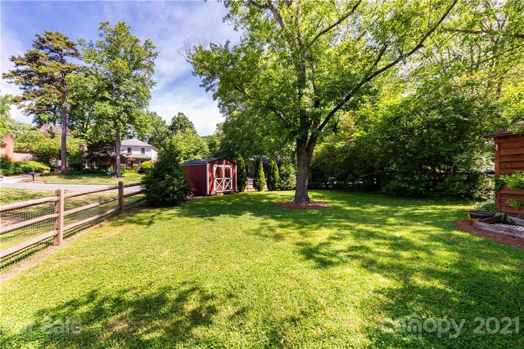 511 Morning Dale Road Matthews, NC 28105 - Photo 7 of 34 Gallery Image 7