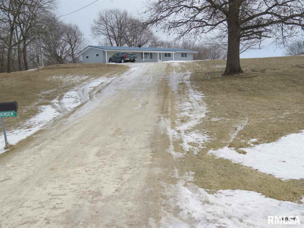 12900 Ellis Road Morrison, IL 61270 - Photo 3 of 15