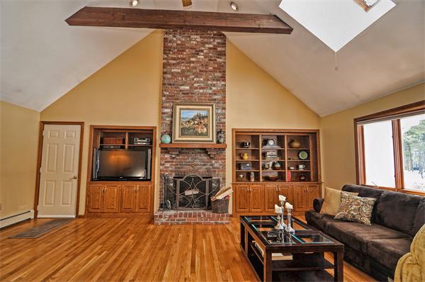 10 Pheasanthill Road Norfolk, MA 02056 - Photo 3 of 29 Gallery Image 3