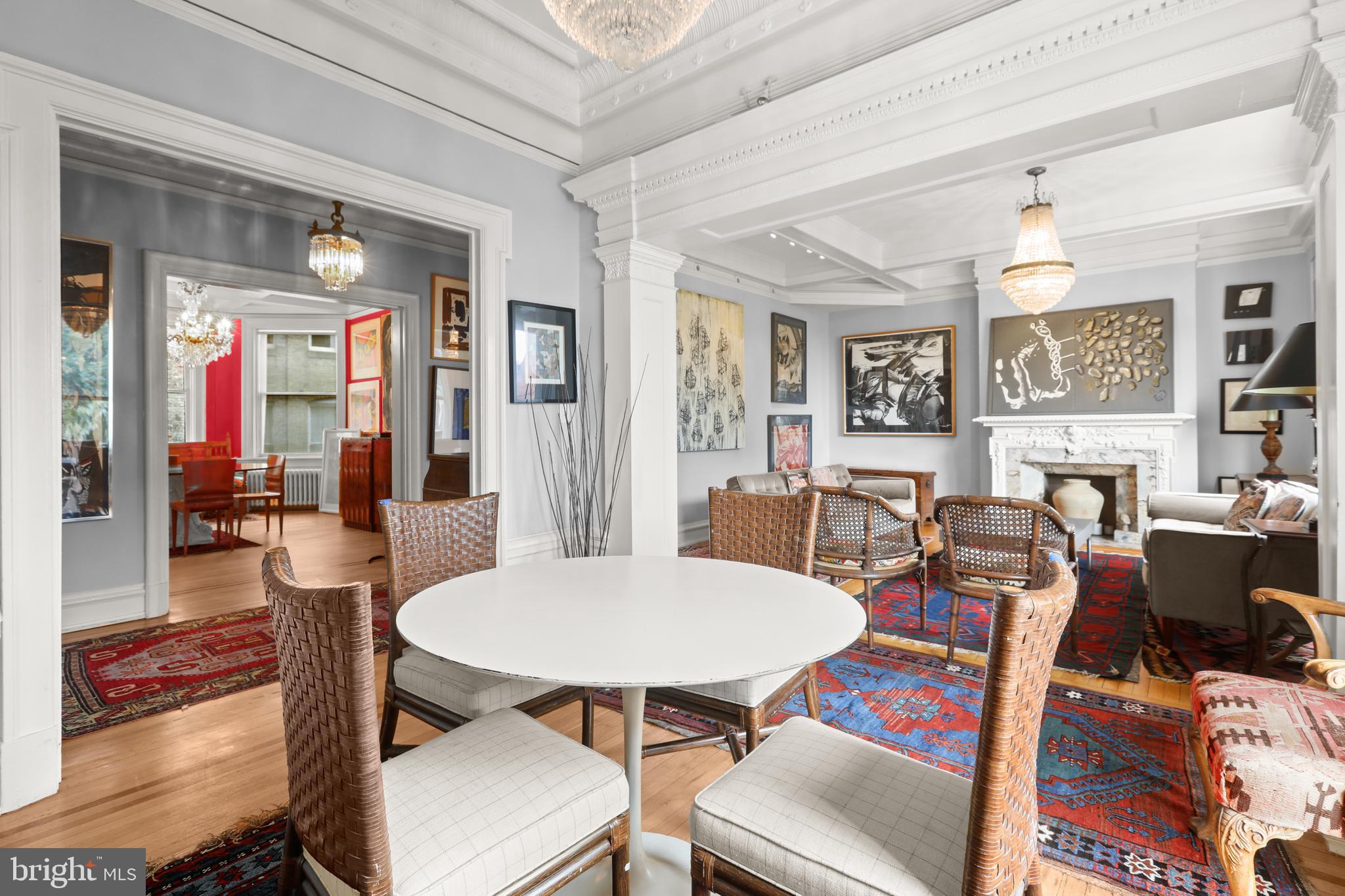 700 Washington Place, Unit 3B Baltimore, MD 21201 - Photo 16 of 43 a view of a dining room with furniture