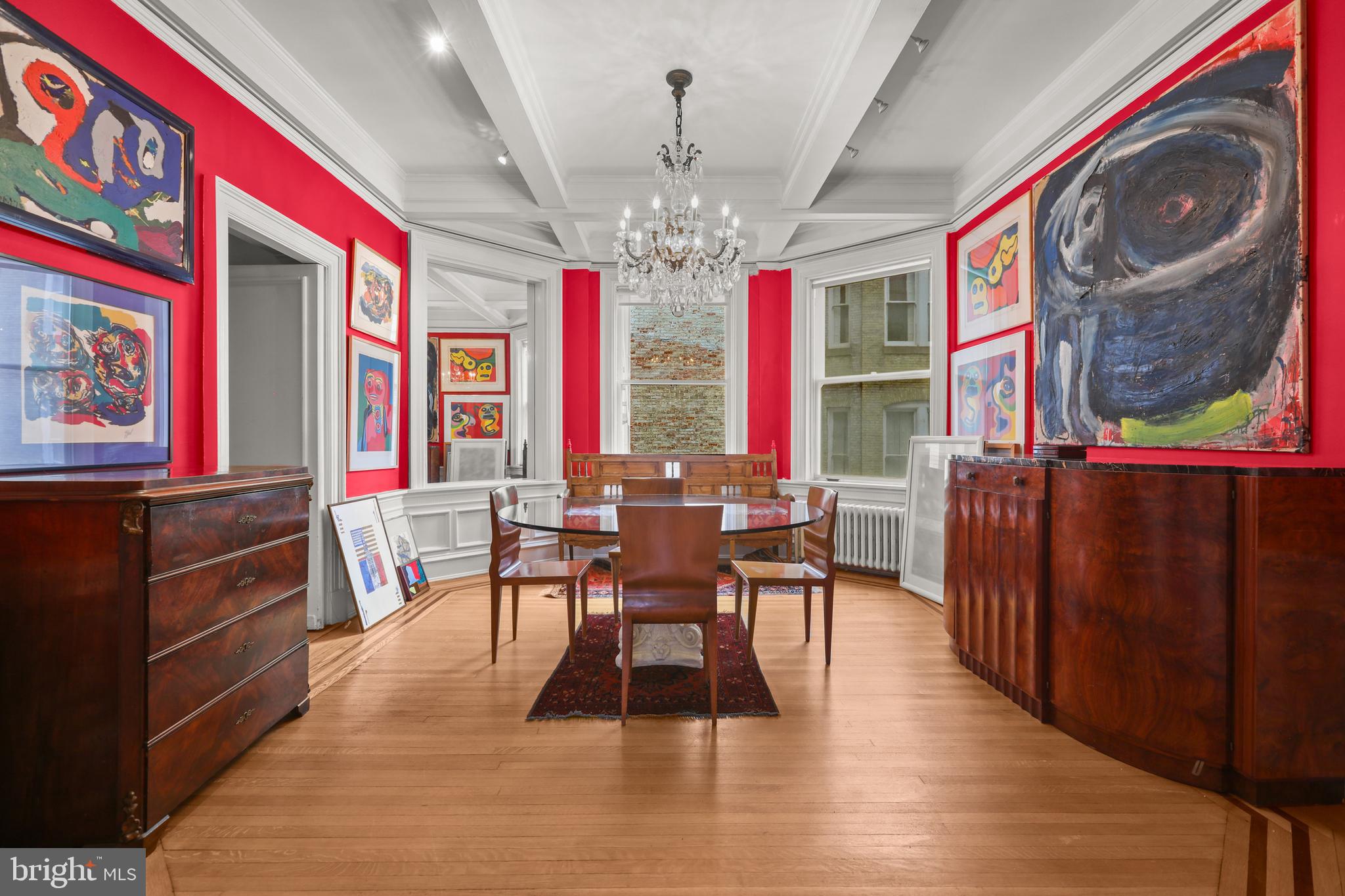 700 Washington Place, Unit 3B Baltimore, MD 21201 - Photo 23 of 43 a view of a dining room with furniture window and outside view