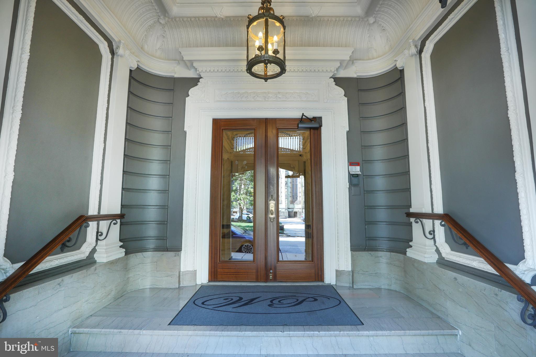 700 Washington Place, Unit 3B Baltimore, MD 21201 - Photo 6 of 43 a view of an entryway door