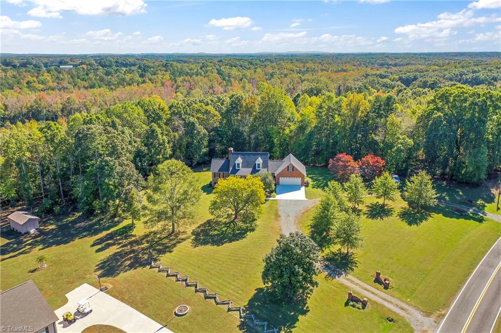 778 Ed Rickard Road Lexington, NC 27295 - Photo 5 of 39 Gallery Image 5