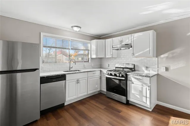 $200,000 | 7 Darwin Court, Florissant, MO 63033