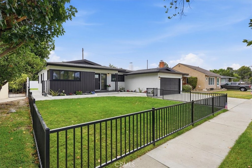 1814 North Studebaker Road Long Beach, CA 90815 - Photo 22 of 32