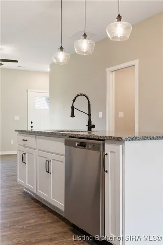 $254,900 | 5712 Harmony Wds Drive, Memphis, IN 47143