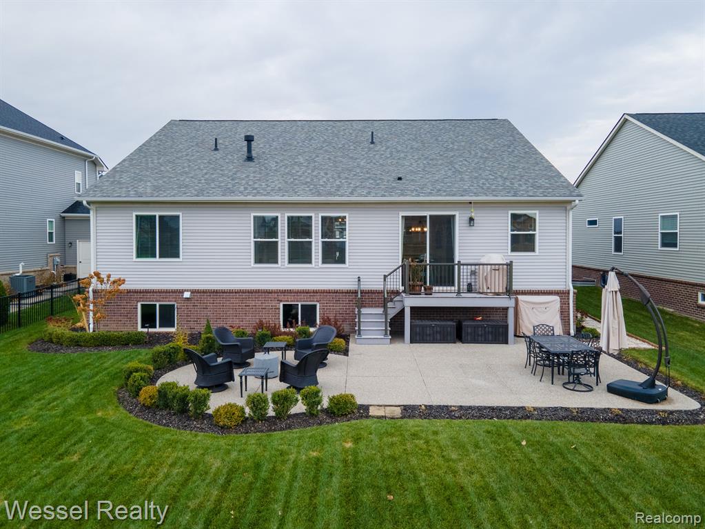 71598 Sarah Drive Romeo, MI 48065 - Photo 5 of 39 Gallery Image 5