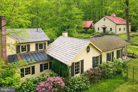 $1,995,000 | 6338 Old Carversville Road, Carversville, PA 18913