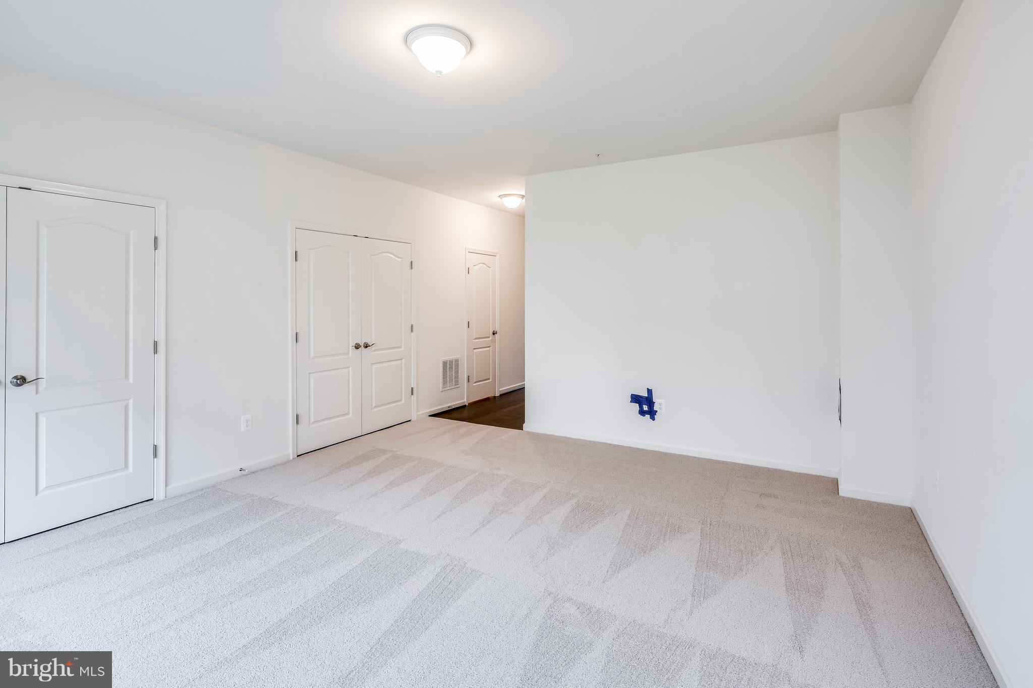 951 Morgan Run Road Middle River, MD 21220 - Photo 4 of 12 a view of an empty room