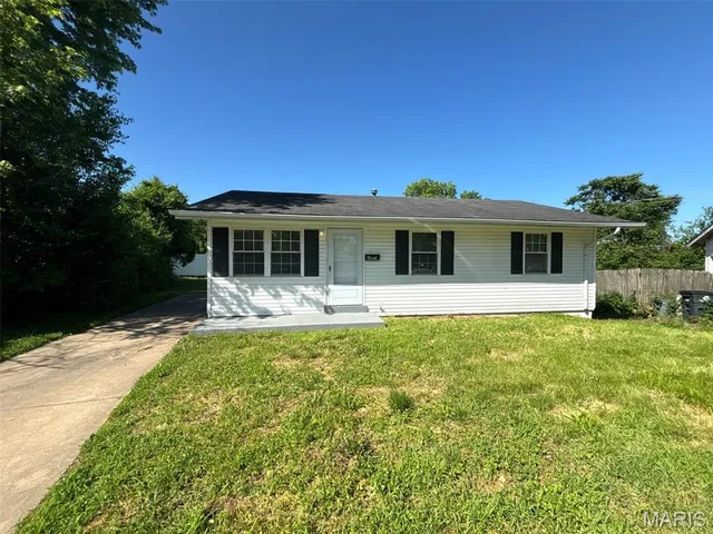 $105,000 | 6005 Shillington Drive, Berkeley, MO 63134