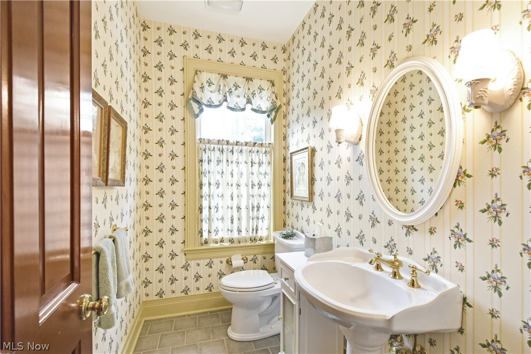 356 East Garfield Road Aurora, OH 44202 - Photo 18 of 35 Gallery Image 18