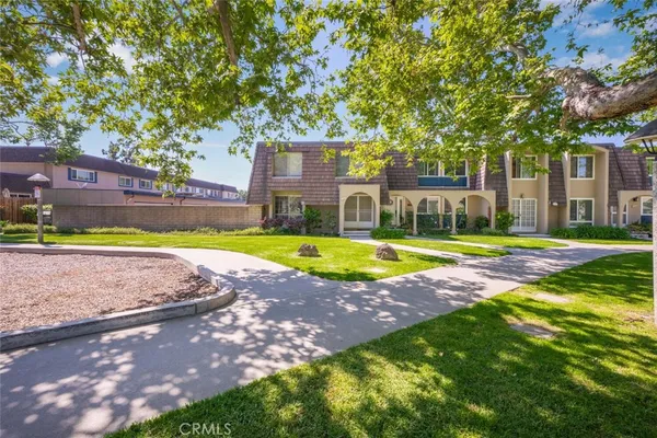 $925,000 | 4236 Larwin Avenue, Cypress, CA 90630