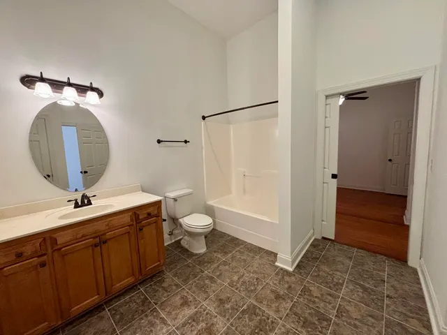 $1,295 | 1204 Broad Street, Unit 4, Augusta, GA 30901