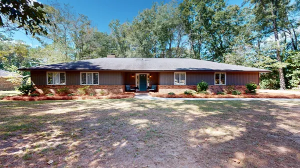 $410,000 | 960 Heather Lane, Sumter, SC 29154