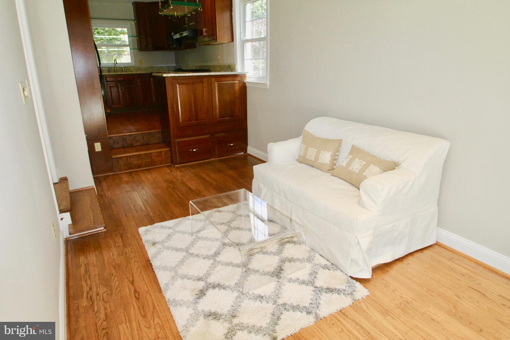 2404 Cameron Mills Road Alexandria, VA 22302 - Photo 12 of 26 Family Room