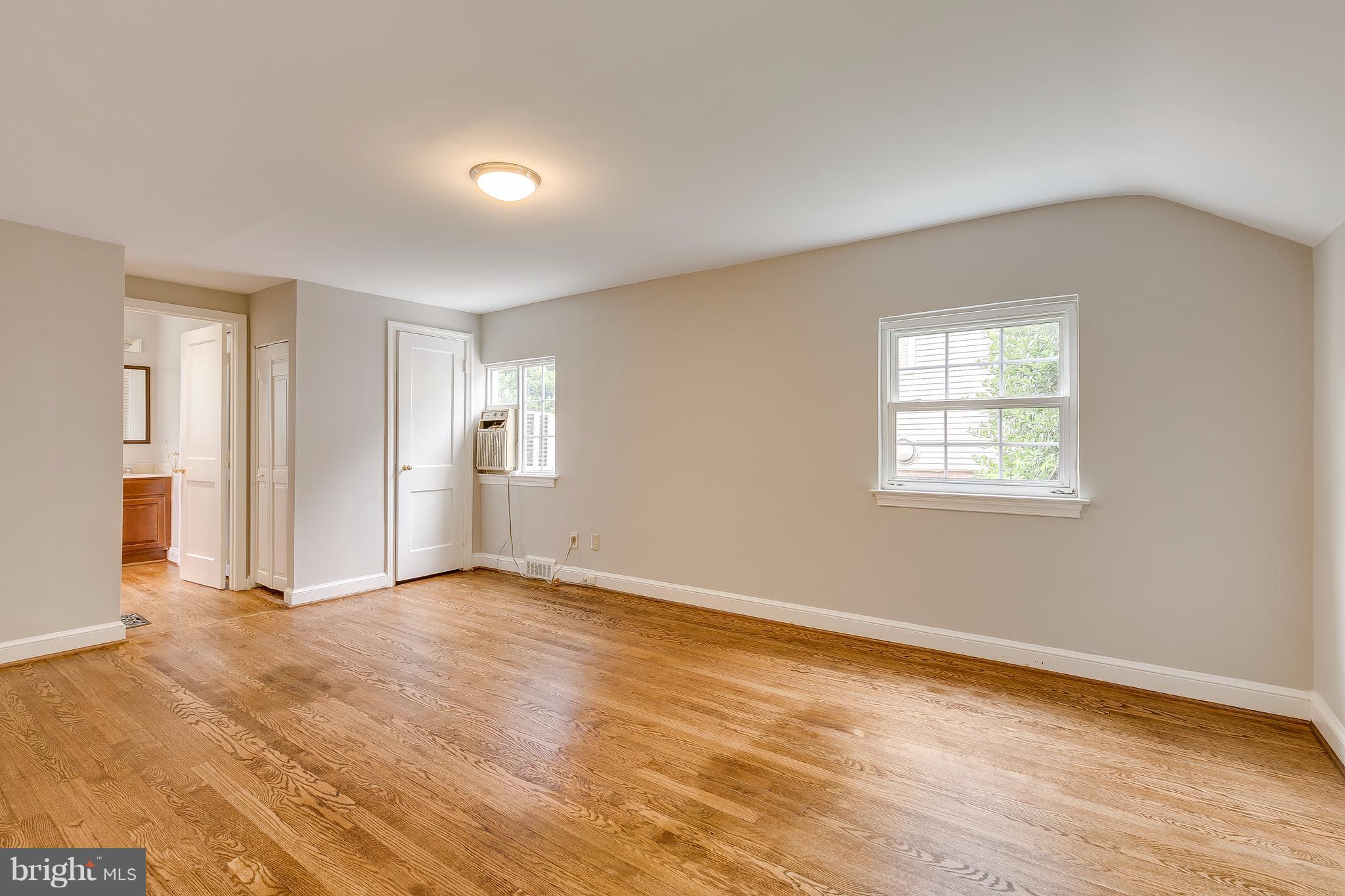 2404 Cameron Mills Road Alexandria, VA 22302 - Photo 18 of 26 Bedroom