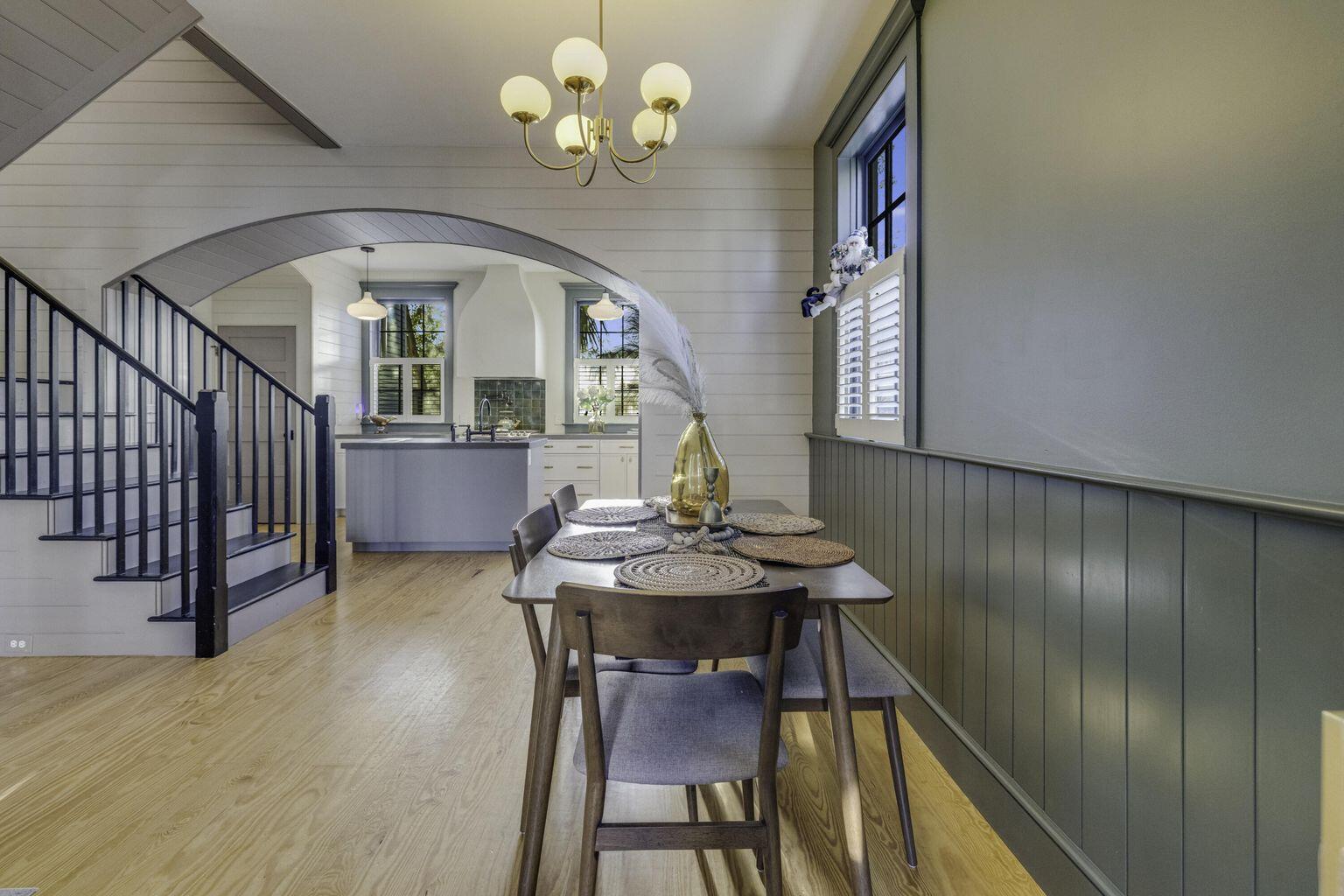 265 Coming Street, Unit A B Charleston, SC 29403 - Photo 6 of 28 DINING