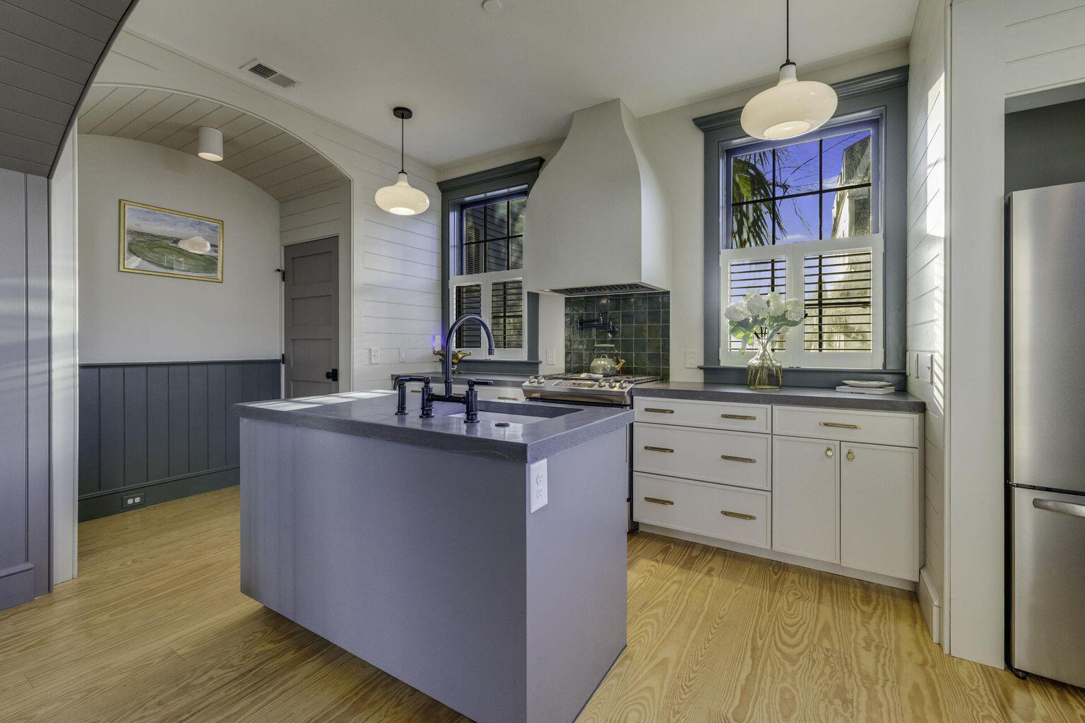 265 Coming Street, Unit A B Charleston, SC 29403 - Photo 9 of 28 KITCHEN