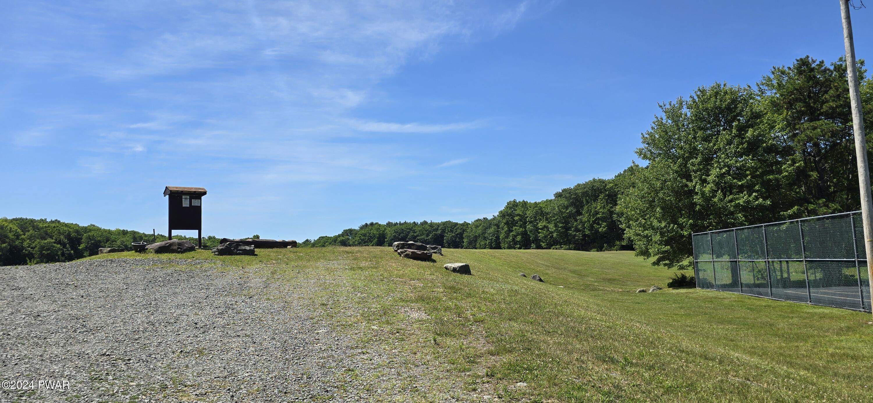 Cayuga Trail Milford, PA 18337 - Photo 5 of 20