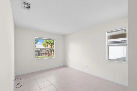 $3,200 | 209 Wandering Trail, Jupiter, FL 33458