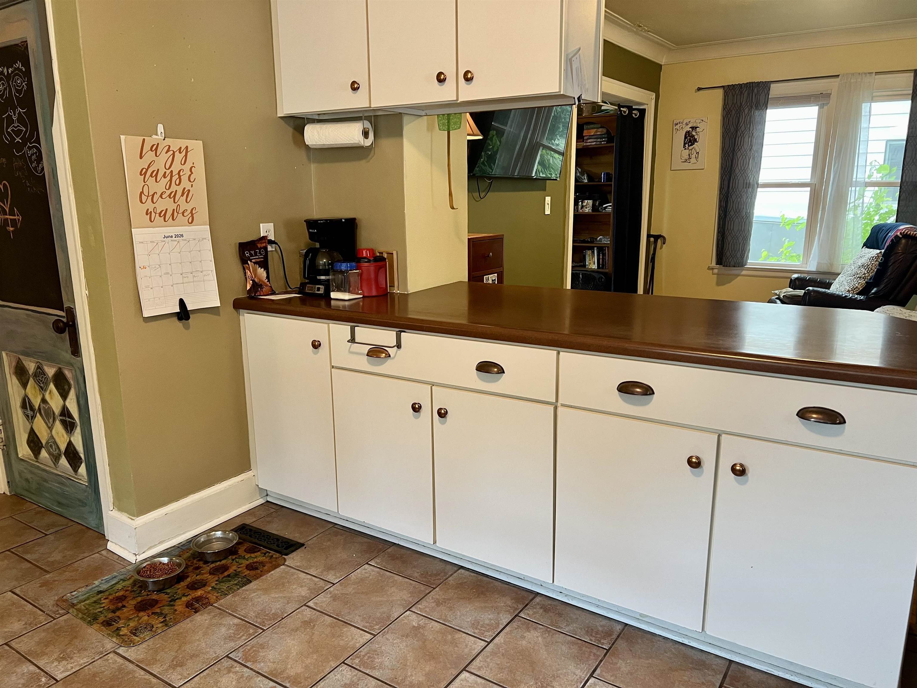 1113 Ruger Avenue Janesville, WI 53545 - Photo 10 of 14