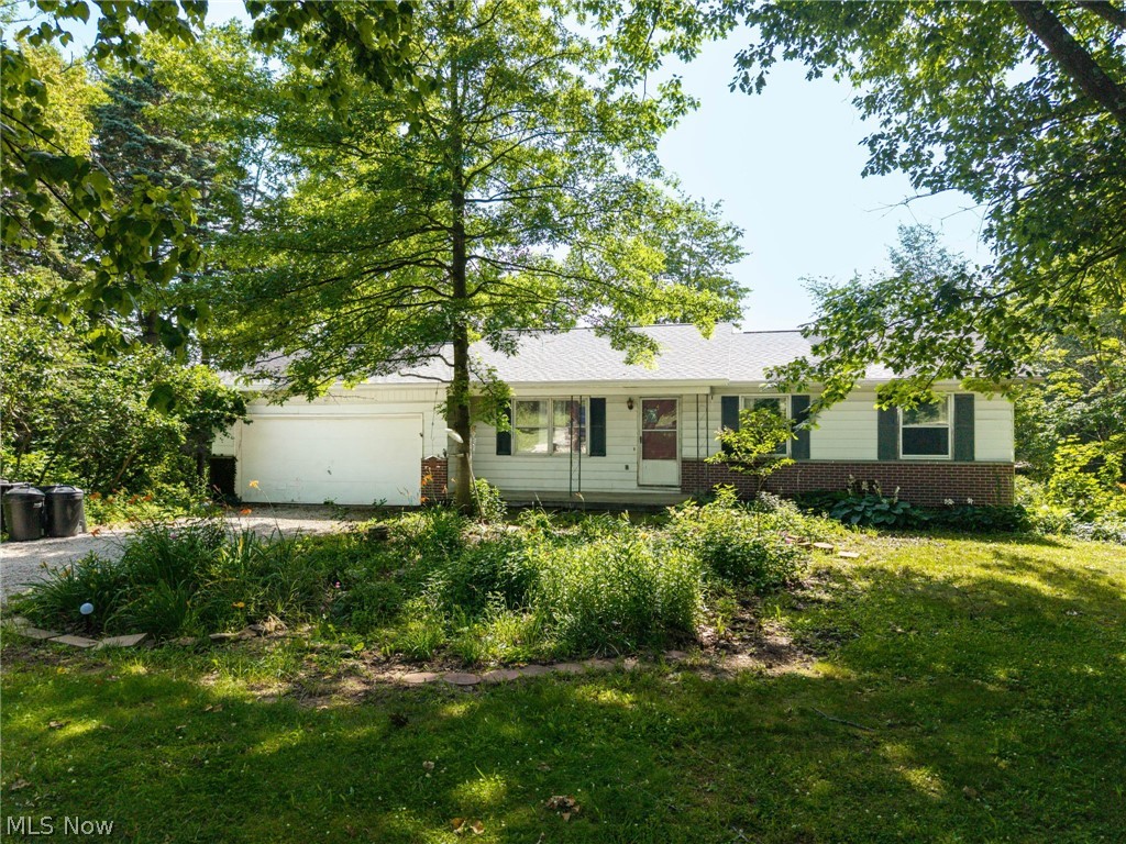 8061 Yoder Road Seville, OH 44273 - Photo 2 of 22 Gallery Image 2