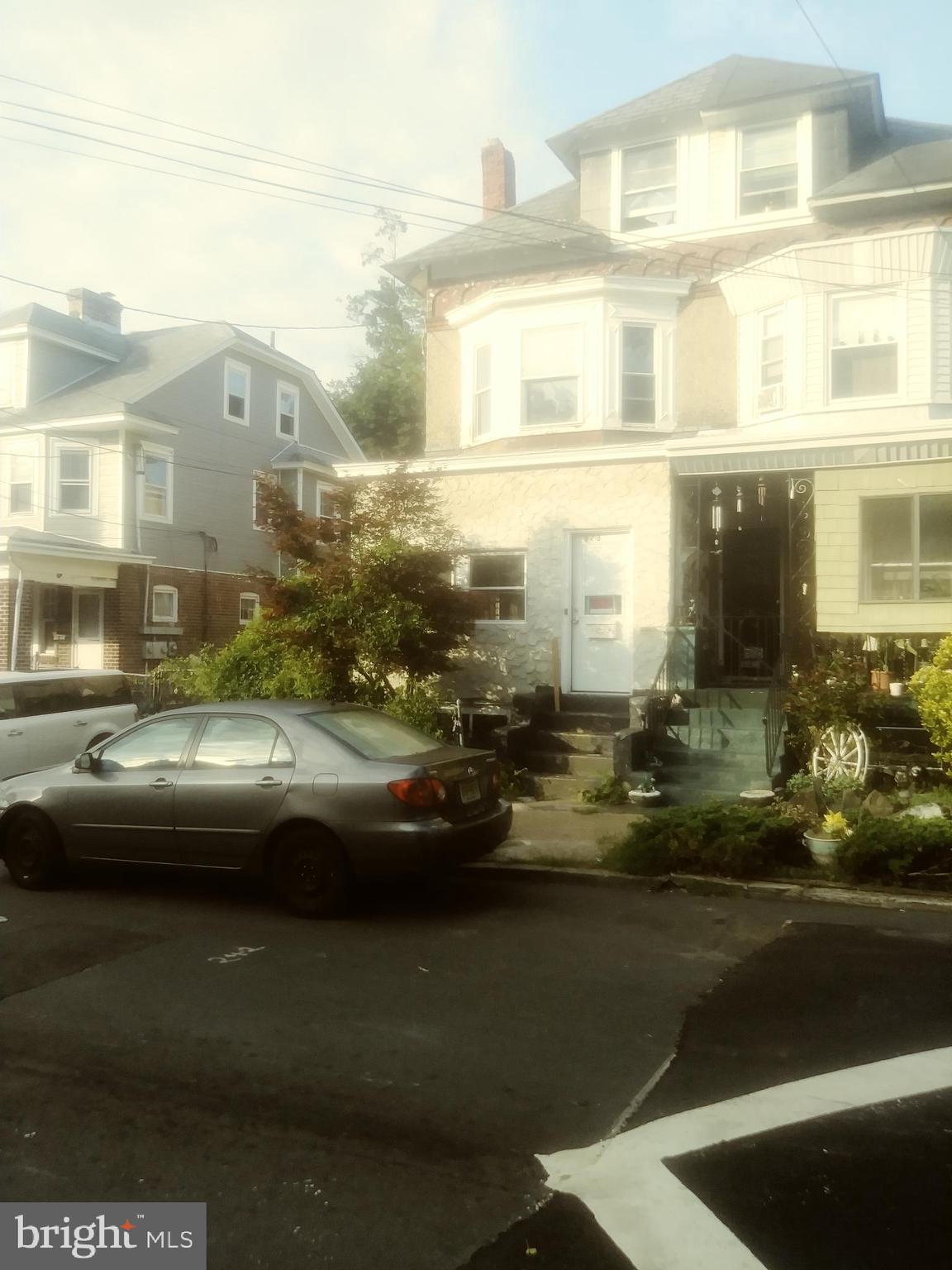 673 Rutherford Avenue Trenton, NJ 08618 - Photo 1 of 5 Gallery Image 1