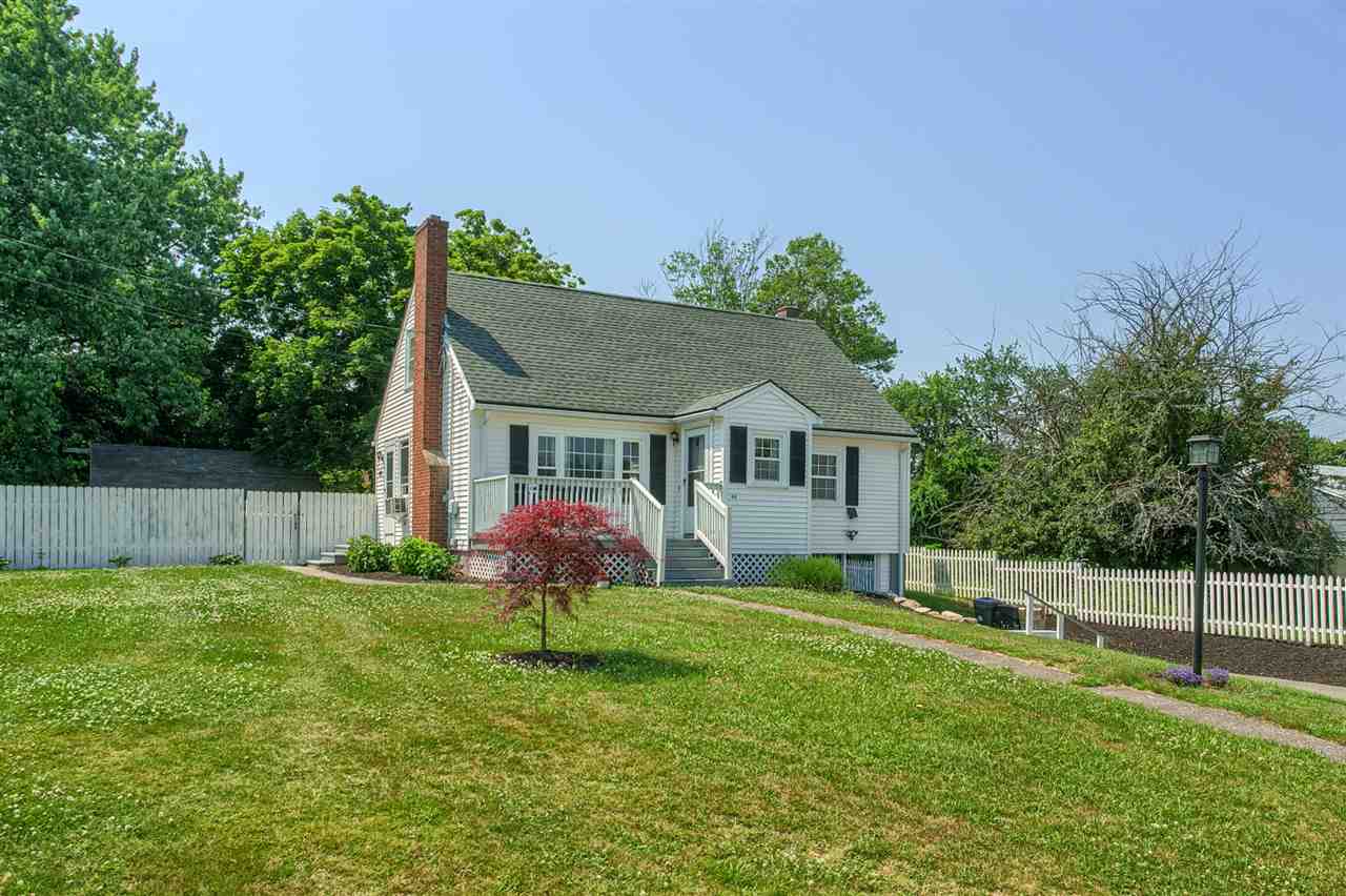 44 Newton Road Plaistow, NH 03865 - Photo 4 of 36