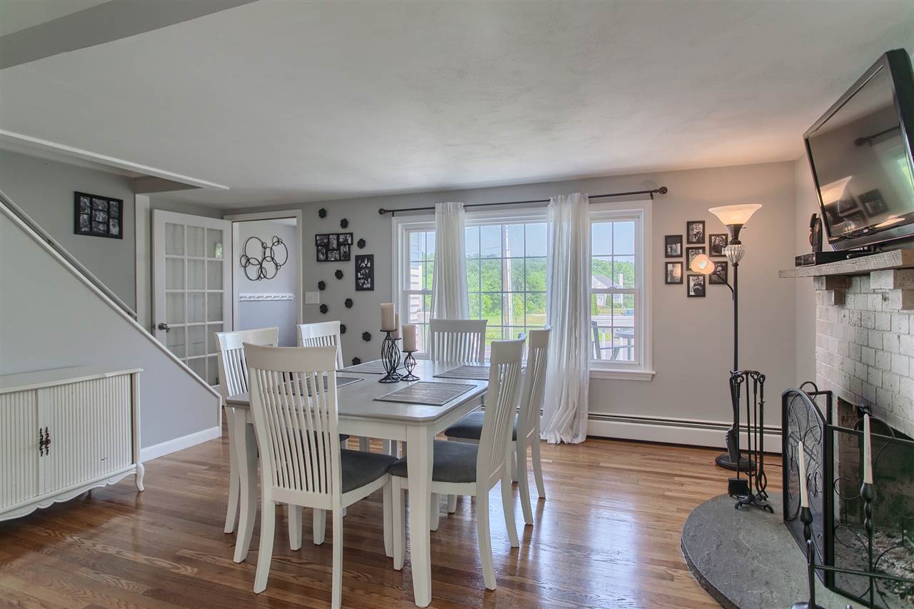 44 Newton Road Plaistow, NH 03865 - Photo 8 of 36