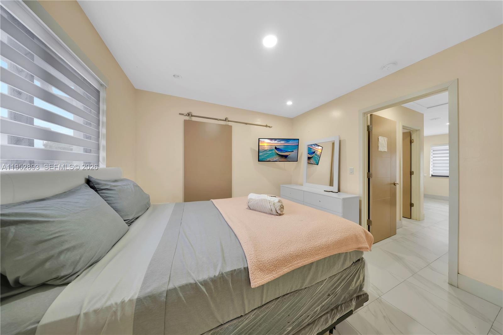 458 East 20th Street Hialeah, FL 33013 - Photo 30 of 54 Photo 30