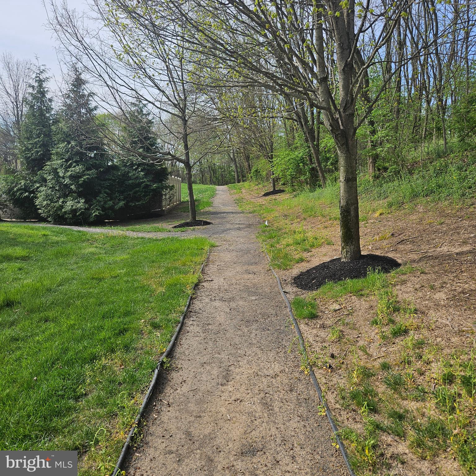 74 Kyle Way Trenton, NJ 08628 - Photo 24 of 31 Walking Path