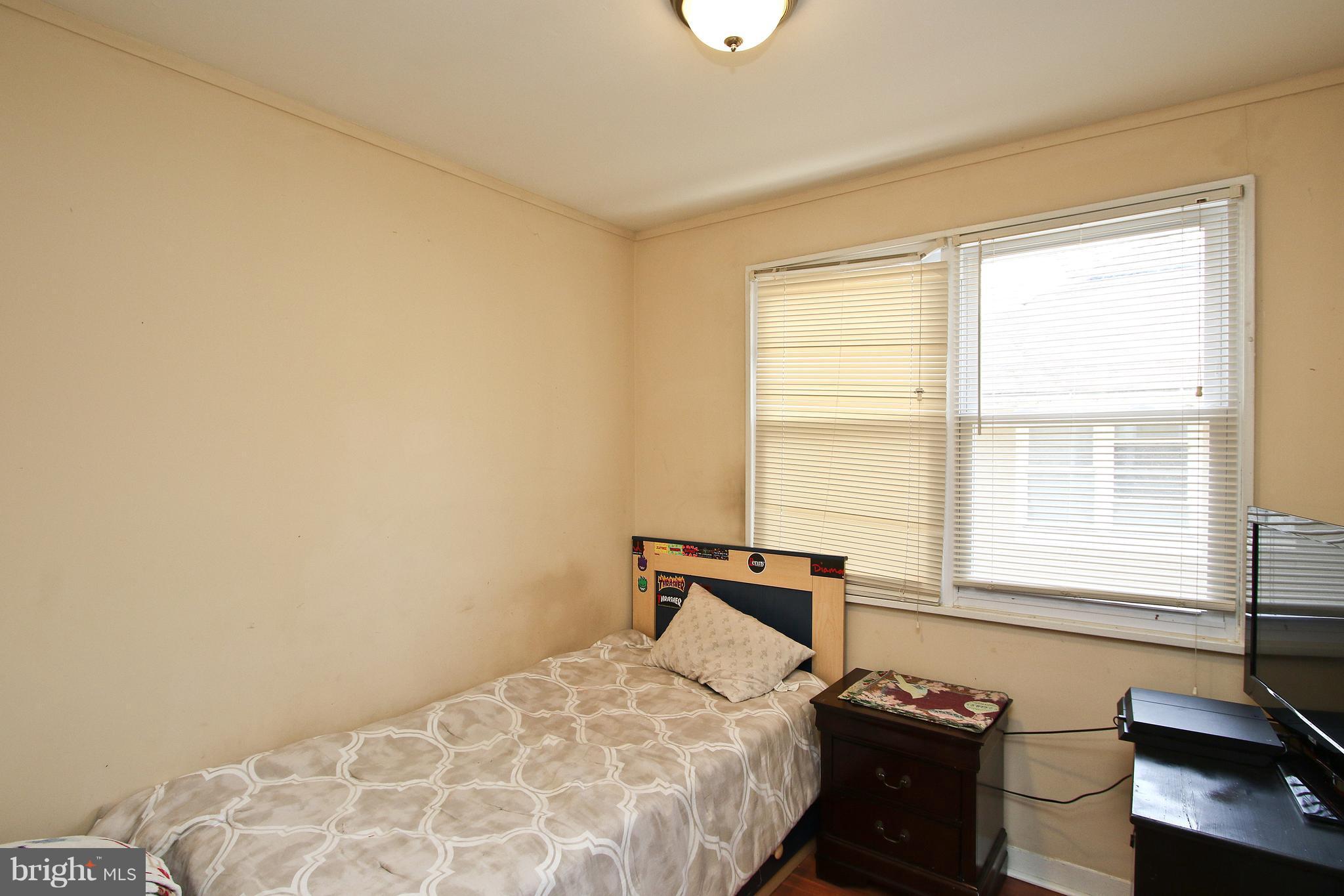 7901 Greenleaf Road Landover, MD 20785 - Photo 16 of 30 Bedroom