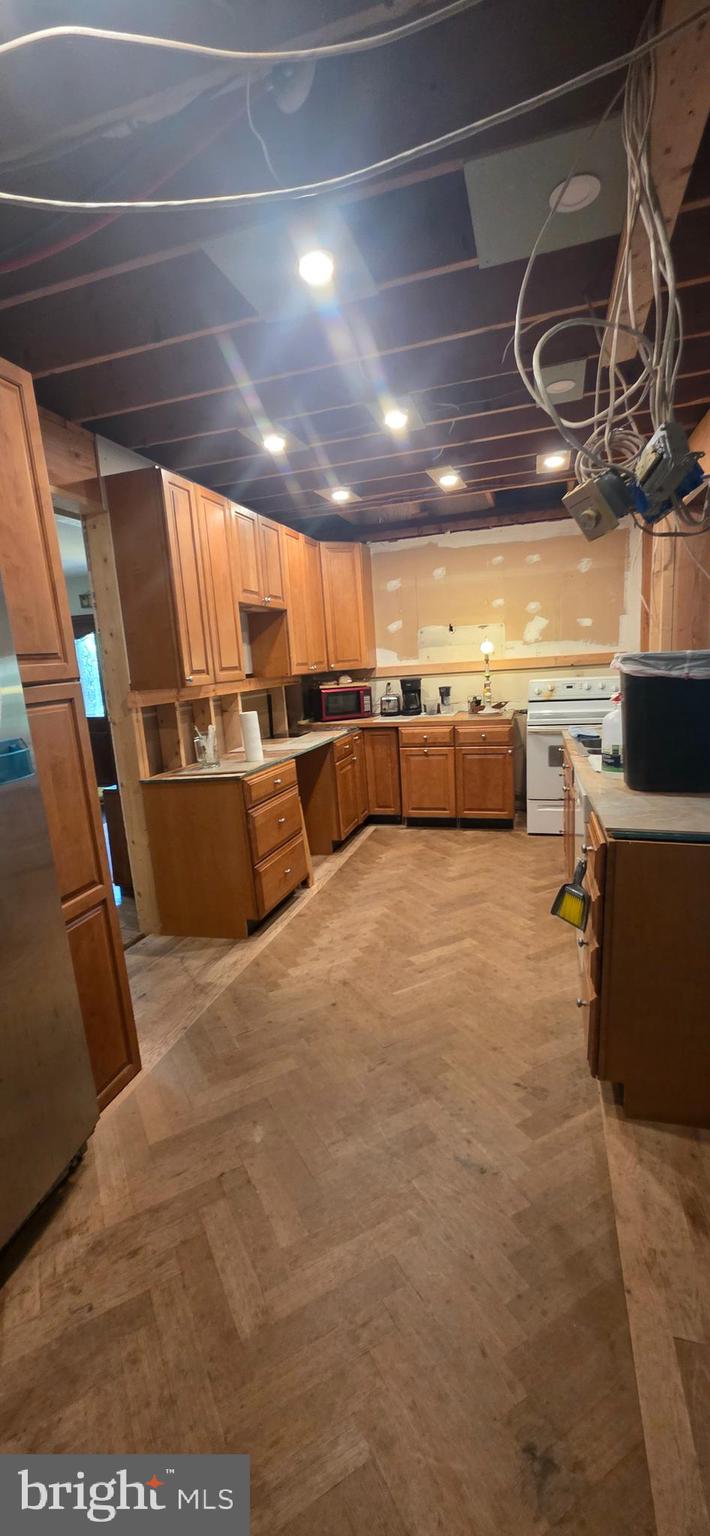 1595 Maywood Road Pasadena, MD 21122 - Photo 2 of 5