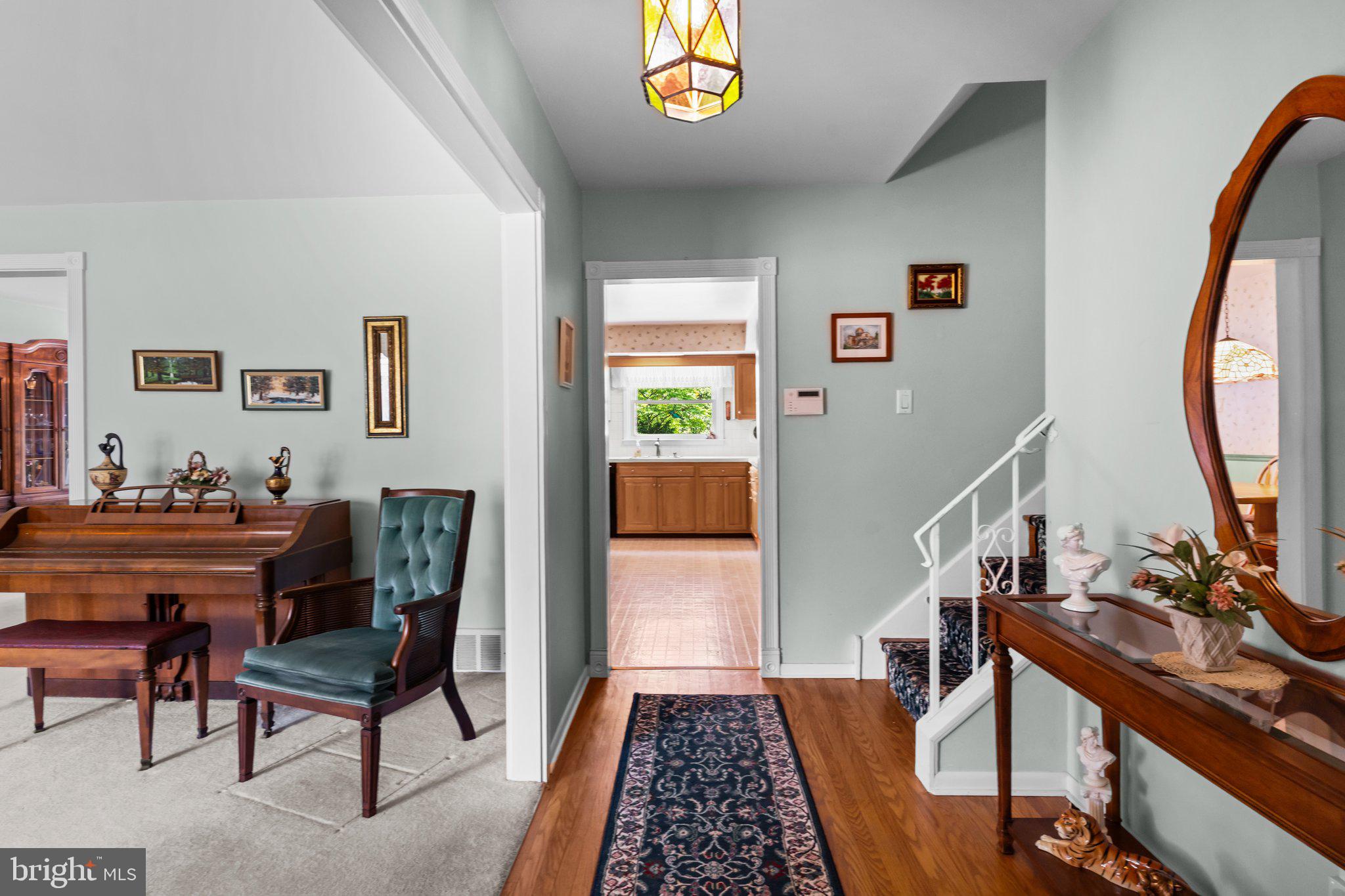 1644 Aidenn Lair Road Dresher, PA 19025 - Photo 4 of 38 Entry