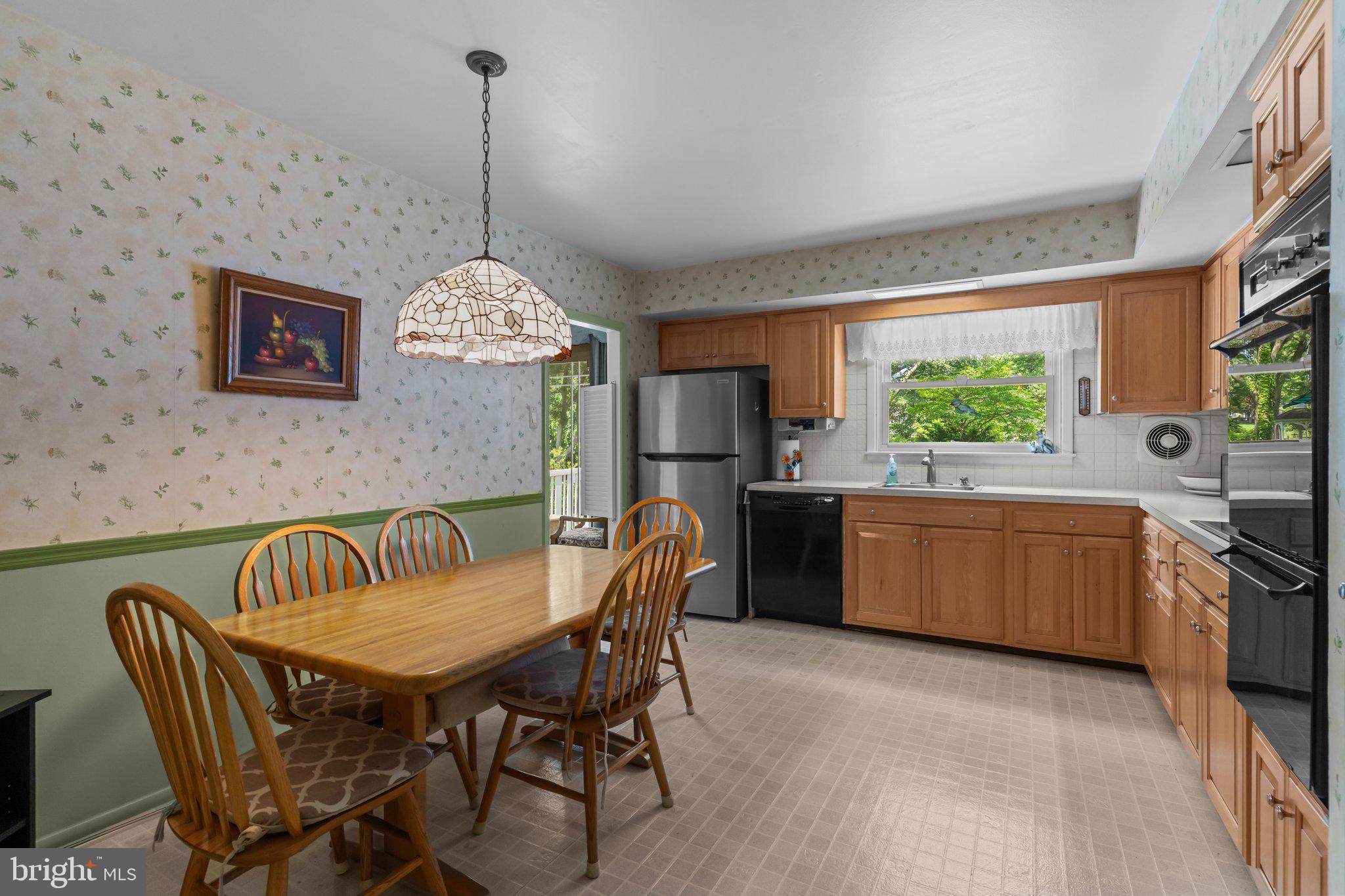 1644 Aidenn Lair Road Dresher, PA 19025 - Photo 8 of 38 Eat-In Kitchen