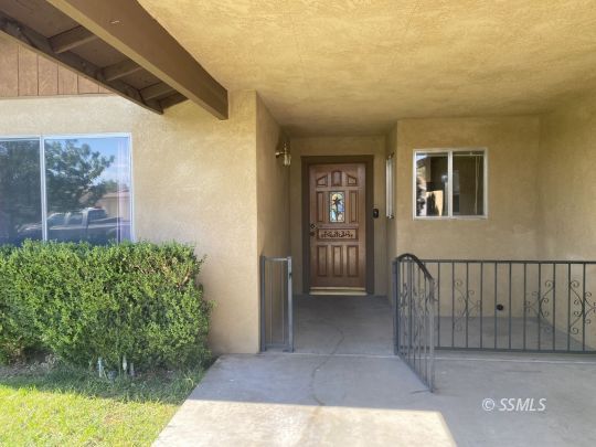 217 North Broadway Street Ridgecrest, CA 93555 - Photo 3 of 27 Gallery Image 3