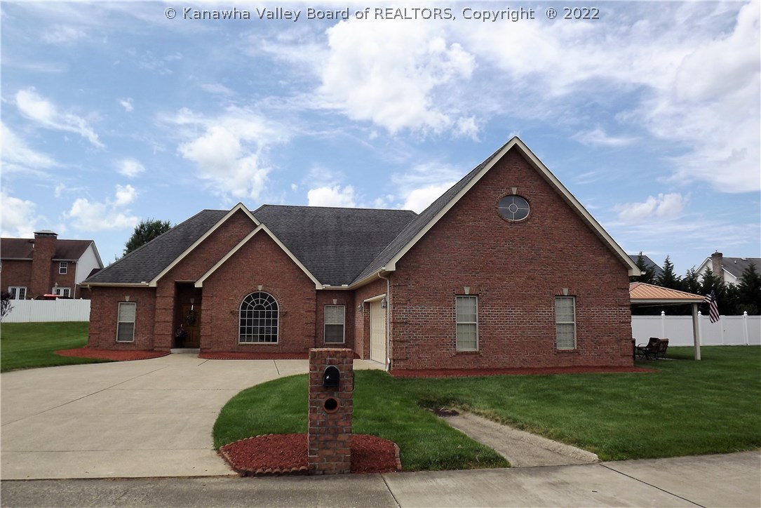 2 Holly Circle Winfield, WV 25213 - Photo 3 of 28 Gallery Image 3